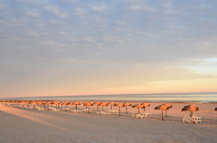 La luz del Algarve te espera: escapada 4* al corazón de Monte Gordo