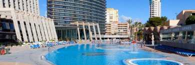 Alójate en el hotel más alto de Europa (Benidorm)