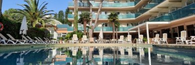 Hotel 4* en Calafell (Costa Dorada) con Media Pensión