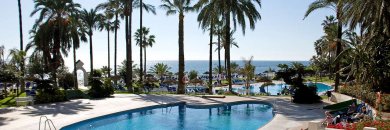 Primera linea de playa en Benalmádena en Hotel 4*