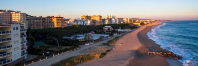 Hotel 4* en Santa Susana con Pensión Completa. 1er niño GRATIS