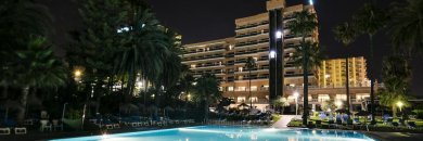 Primera linea de playa en Benalmádena en Hotel 4*