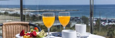 Disfruta de la playa y la ciudad de Barcelona en hotel 4*