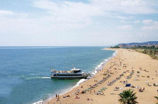 Adults Only: Hotel 4* en Santa Susana con Media Pensión - Destino