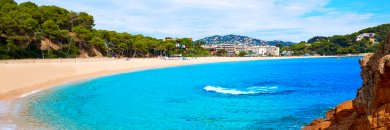 Adults Recommended: conoce la Costa Brava con Media Pensión