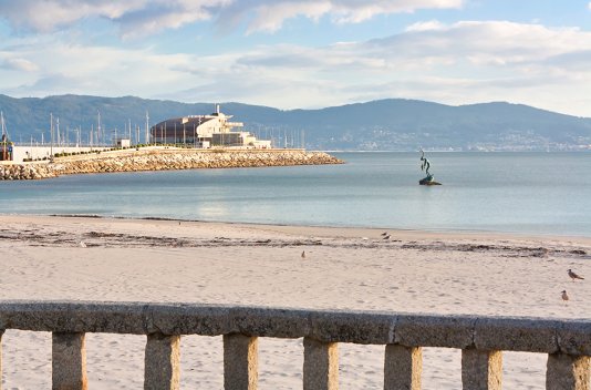 Vacaciones cerca de Sanxenxo con desayunos - Destino
