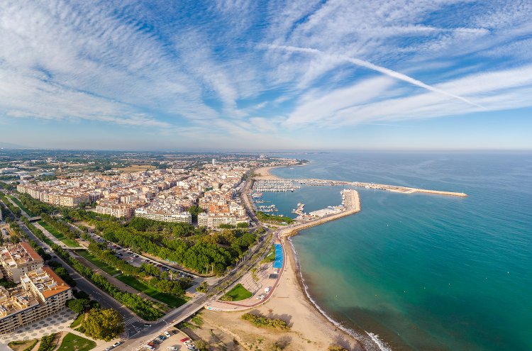 Alójate en un Resort de lujo en primera línea de mar - Destino