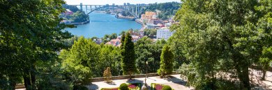 Estrena hotel 4* en Oporto con desayuno