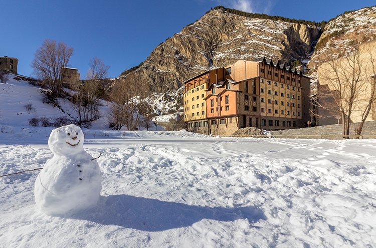 Disfruta Andorra en hotel 3* céntrico - Destino