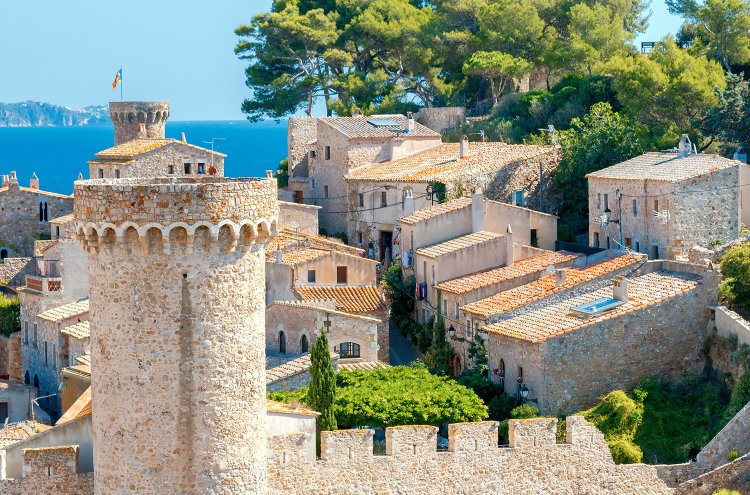 Hotel 4* en Tossa de Mar con Media Pensión - Destino