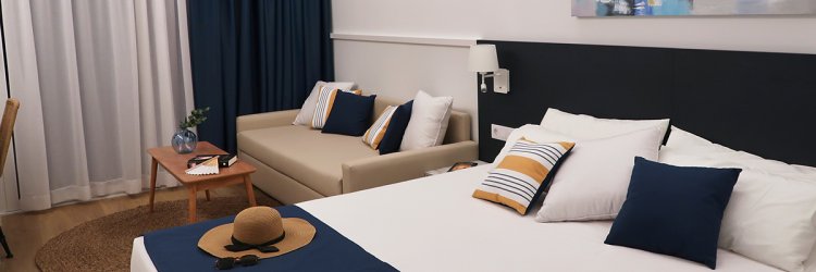 Habitación DELUXE en hotel 4* en Tossa de Mar con Pensión Completa