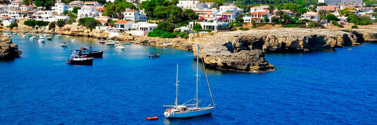 Duerme en hotel 4* a primera línea de mar y descubre Menorca