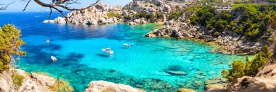 Disfruta de Cerdeña (con alojamiento y barco incluidos)