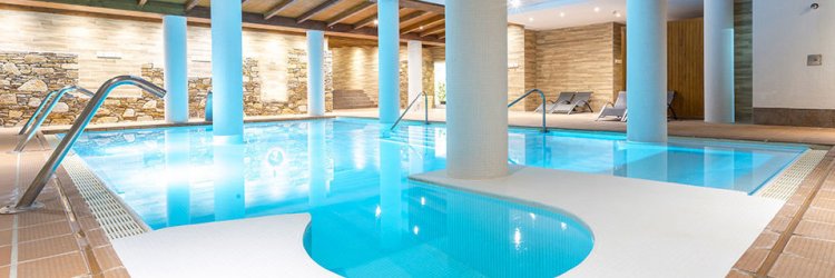 Escapada en hotel moderno 4* con coktail y spa en Canillo (Andorra)