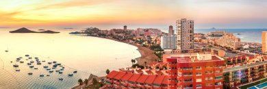 Vistas al mar en hotel 4* en primera línea del Mar Menor 