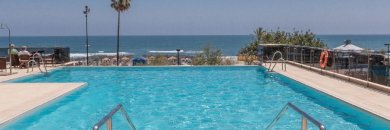 Fuengirola con Media Pensión, piscina interior y exterior ¡Adults Recommended!