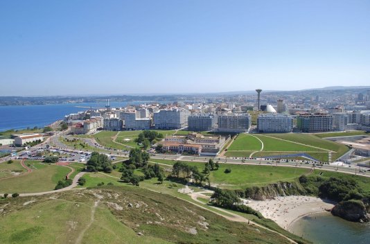 Hotel al lado de la playa Santa Cristina, A Coruña - Destino