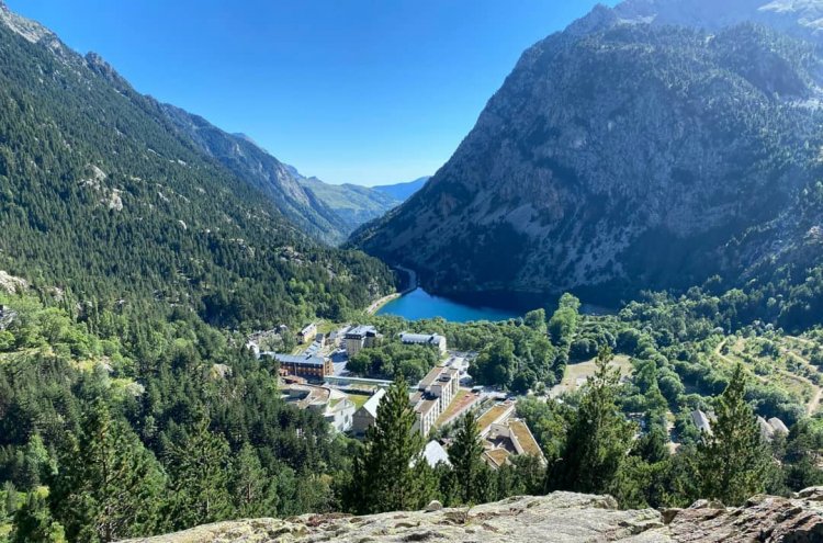 Escapada al Resort Balneario Panticosa 4* con circuito termal - Destino