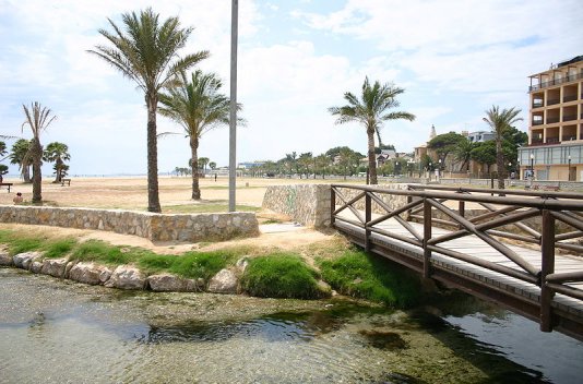 Rélajate en un Balneario 4* con Spa en Comarruga con Media Pensión - Destino
