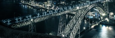 Descubre Oporto en hotel 4* centrico