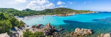 Semana Santa en Cerdeña con villa y barco