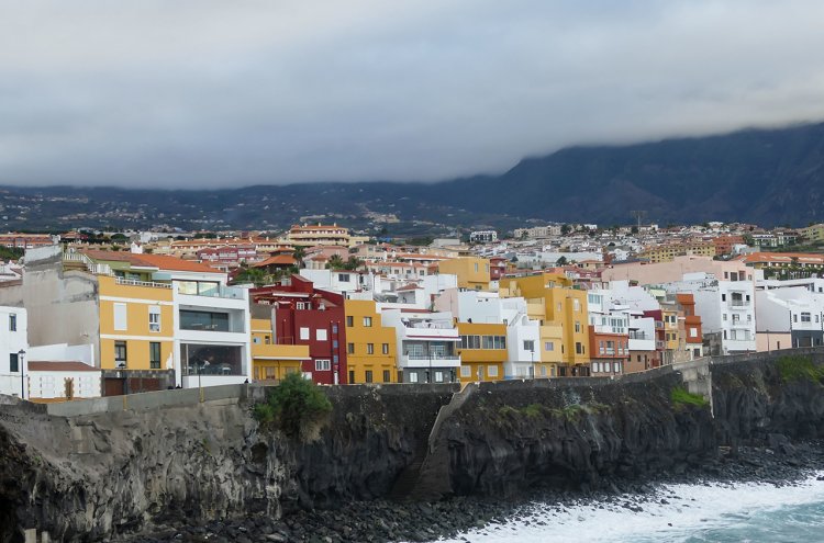 Tenerife te espera: alójate en hotel 5* con Media Pensión - Destino