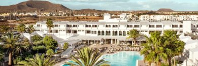 ¡Fuerteventura te espera alojado en aparthotel!