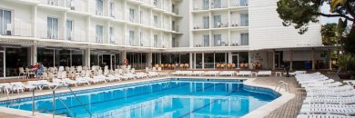 Disfruta de Lloret de Mar en hotel 4* con Pensión Completa