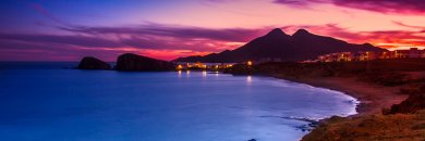 Cabo de Gata en apartamentos recién reformados ¡a 300 metros de la playa!