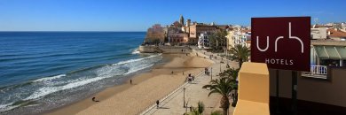 Escápate a Sitges en habitación superior y hotel 4* 