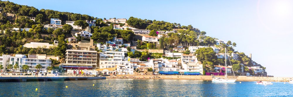 Finaliza el año en l'Estartit con Media Pensión (Costa Brava)