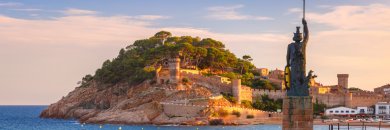 Descubre Tossa de Mar con Media Pensión