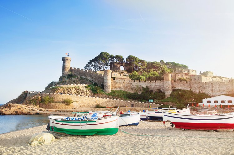 Semana Santa y más en Hotel 4* con Media Pensión en Tossa de Mar - Destino