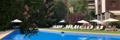 ¡Aire fresco y relax! Hotel 4* + spa en Sort (Pirineo Catalán)