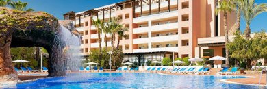 Lujo en Salou en hotel 4* con Media Pensión