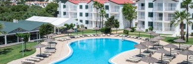 Menorca alojados en Cala en Blanes con piscina