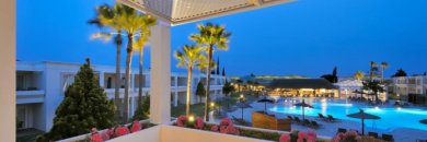 Hotel 4* en la Costa de Cádiz alojado en Junior Suite con Desayuno Incluido