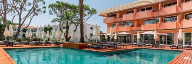 Descubre la Marbella portuguesa alojado en hotel 4* en (Vilamoura, Algarve)