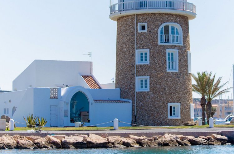 Lujo en hotel 5* en la Costa de Almería ¡1 niño GRATIS! - Destino