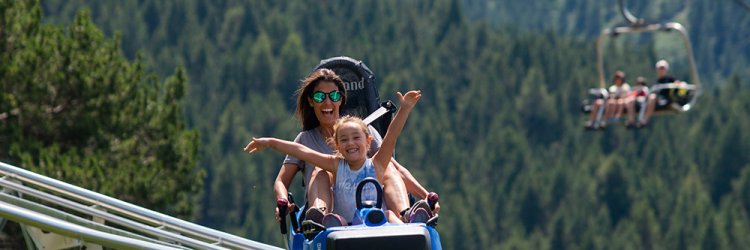 Hotel 4* de montaña con cenas, actividades y Family Park en Andorra