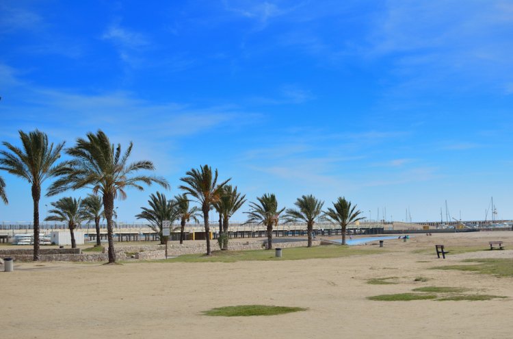Estrena resort de lujo 4* superior en Comarruga a primera linea de playa - Destino