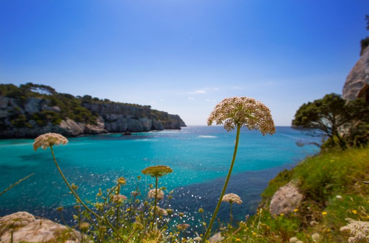 Lujo en Menorca en hotel 5* con TODO INCLUIDO ¡NIÑOS GRATIS! - Destino