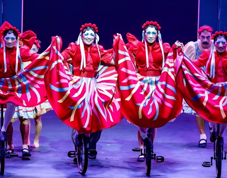 Hotel céntrico 4* en Andorra con Cirque du Soleil y Caldea