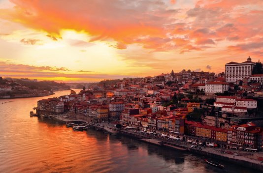 ¡Oporto con cata de vinos y crucero por el Duero! - Destino