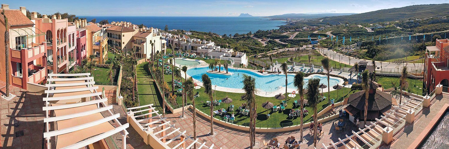 Resort en la Costa del Sol: alójate en un apartamento con Media Pensión 