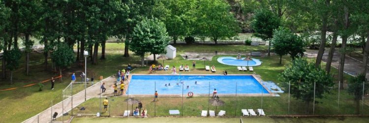 Vacaciones en Rialp (Pirineo de Lleida) ¡1 niño hasta 8 años viaja GRATIS!