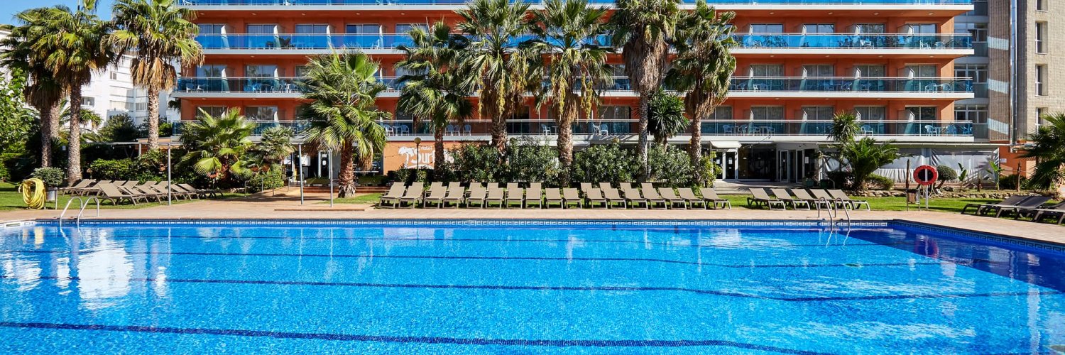 Lloret de Mar en 1ª línea de playa ¡1er niño GRATIS!