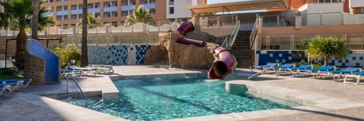 Vacaciones en Roquetas de Mar en hotel 4*