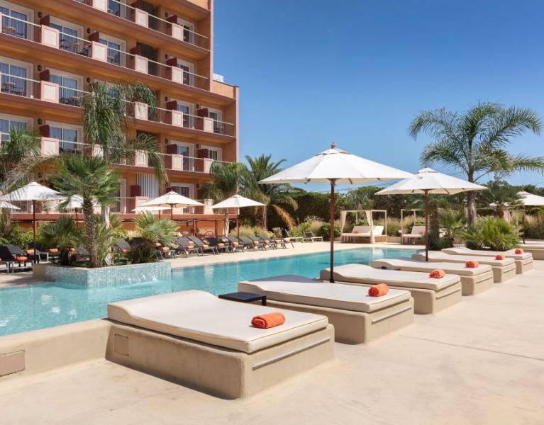 Escapada Slow Travel en hotel 4* superior en la costa del Maresme 