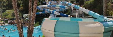 Veranea en un hotel 4* con toboganes en la Costa Brava